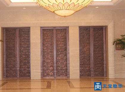 實板藝術(shù)銅門 (13)